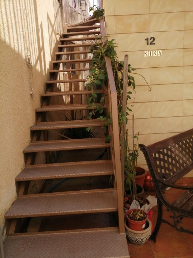 Extremely Comfy Apt With Spacious Private Terrace 10Min Walk To The Beach & In Town Lárnaka Kültér fotó